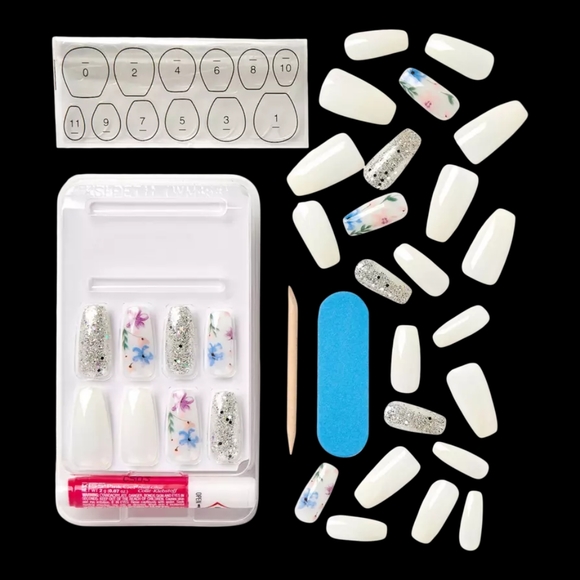 Voguish Fantasy Gel Nails - Picture 10 of 11